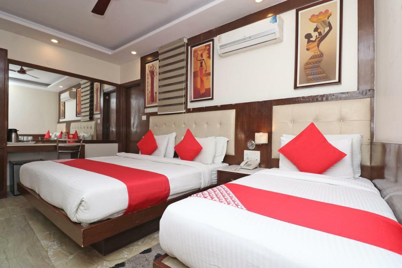 Oyo 30698 Hari Om Guest House Jādabpur Kültér fotó
