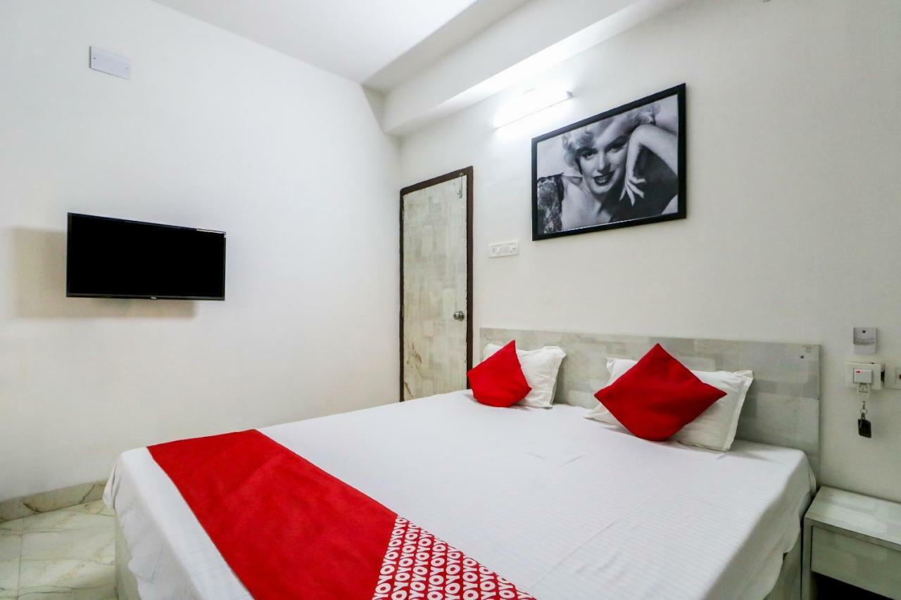 Oyo 30698 Hari Om Guest House Jādabpur Kültér fotó