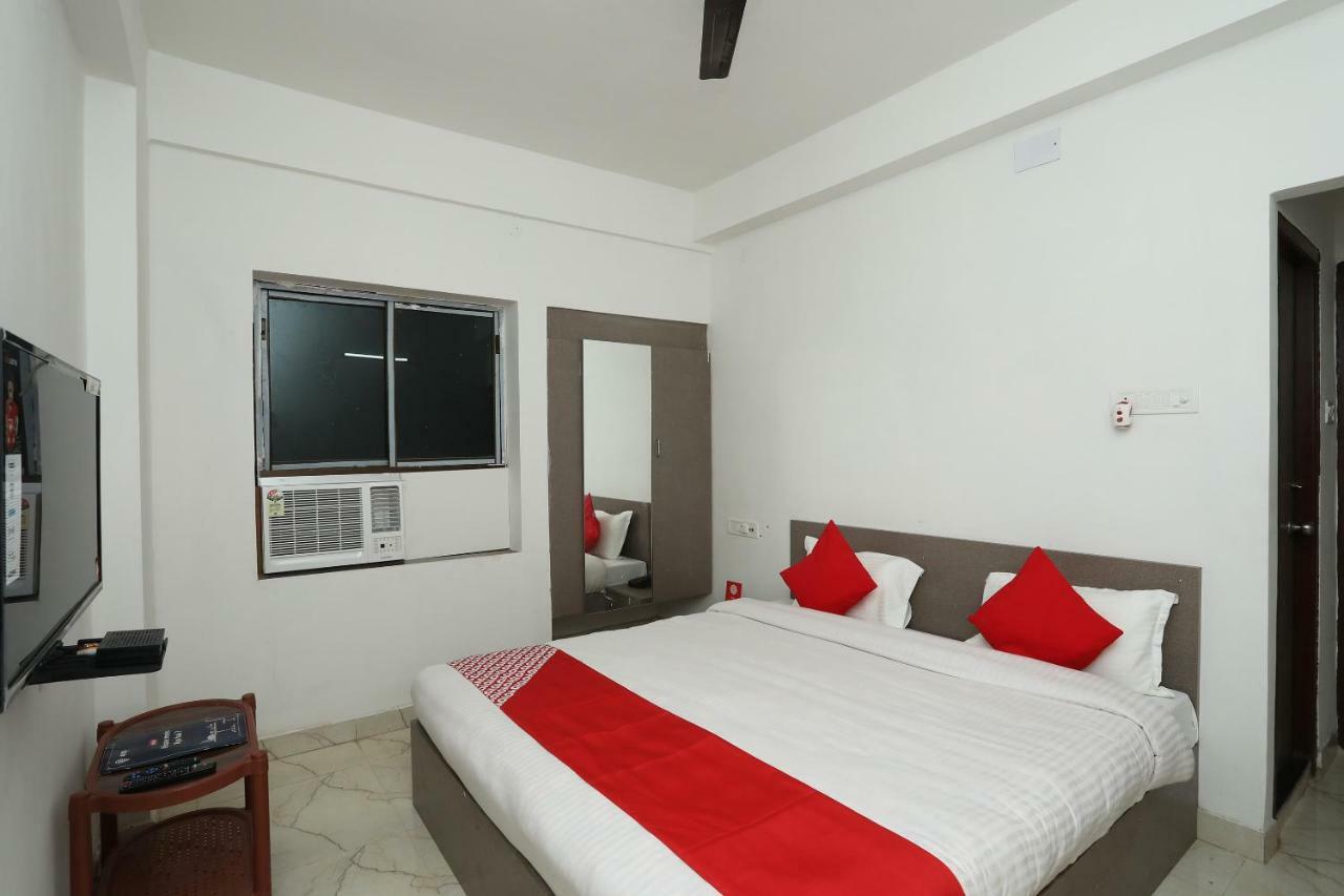 Oyo 30698 Hari Om Guest House Jādabpur Kültér fotó
