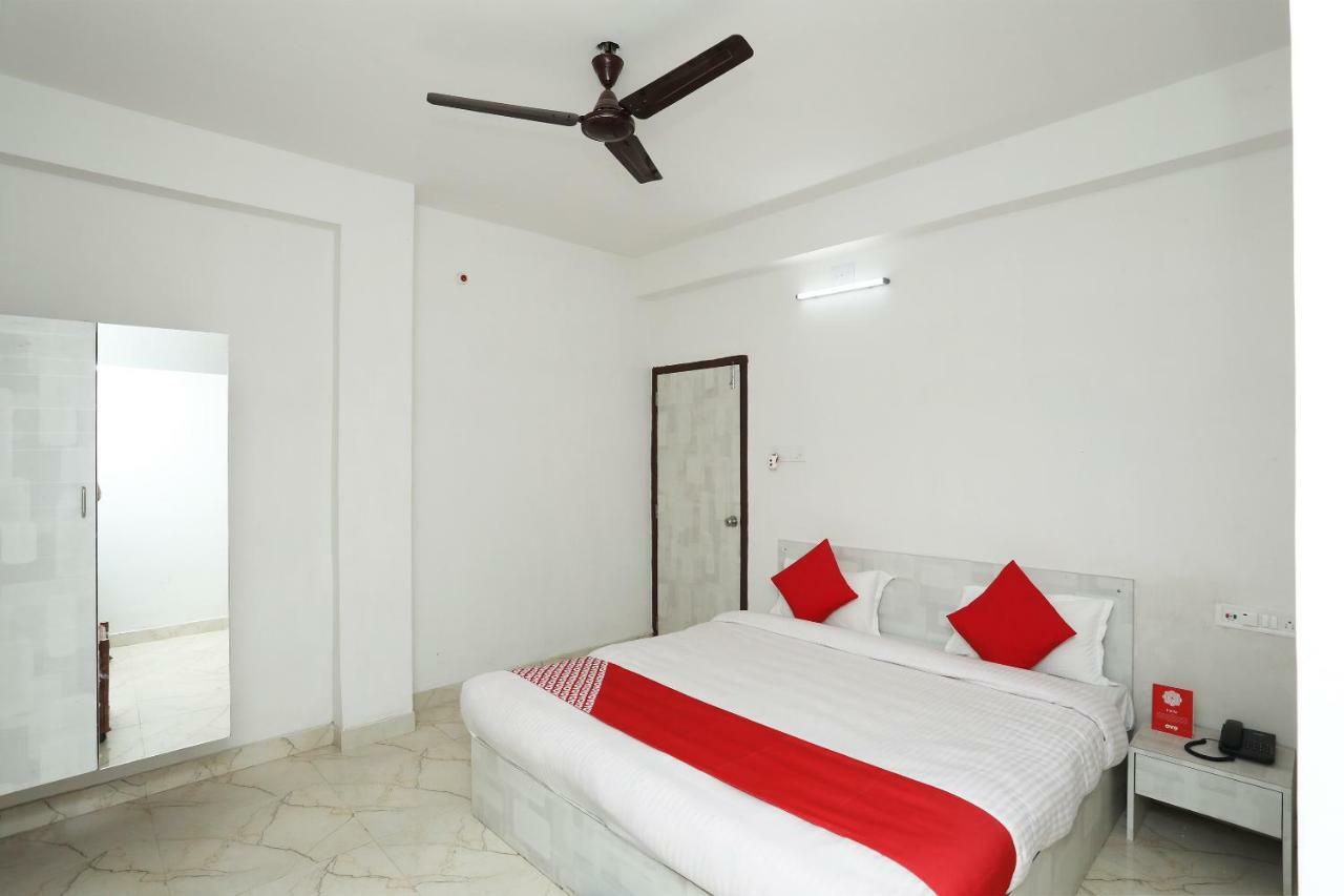 Oyo 30698 Hari Om Guest House Jādabpur Kültér fotó